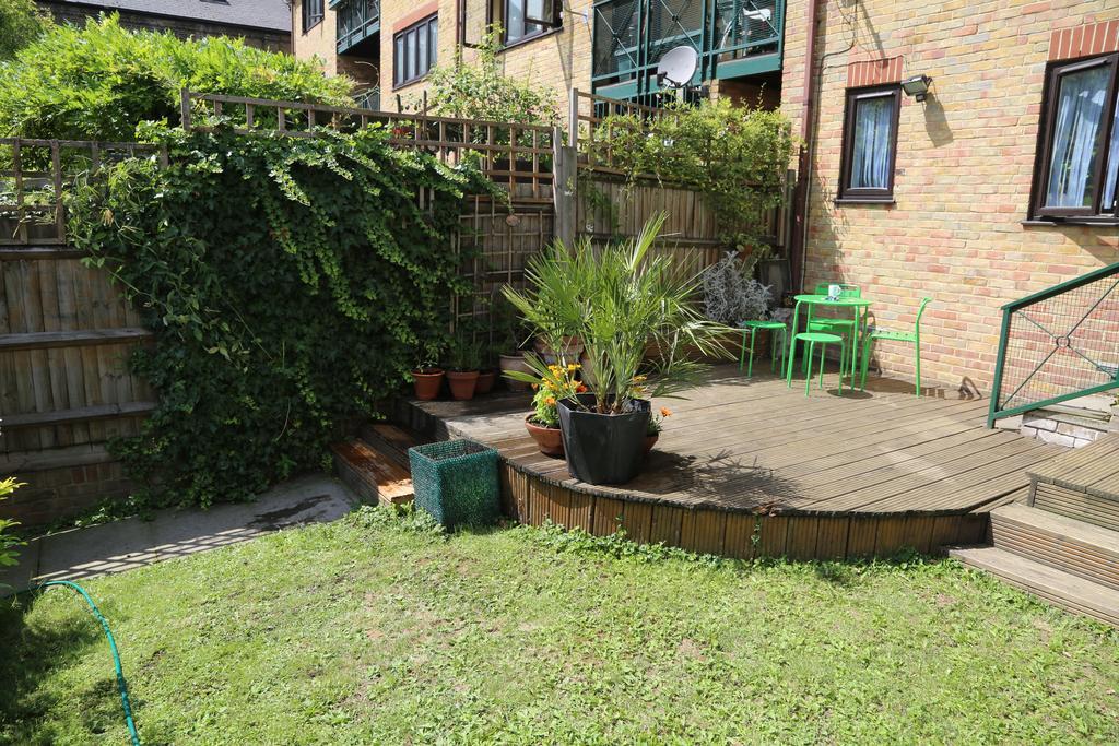 Shoreditch 1 With Garden London Bilik gambar